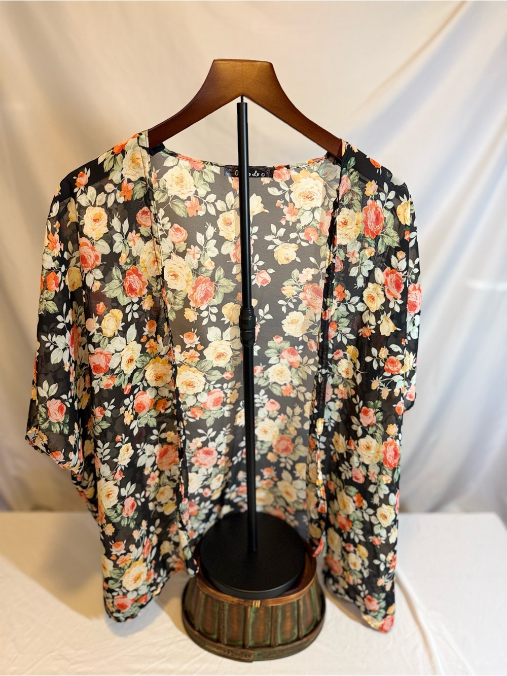 Ooh LaLa Floral Sheer Black Open-Front Kimono Tunic Size Large (XX)